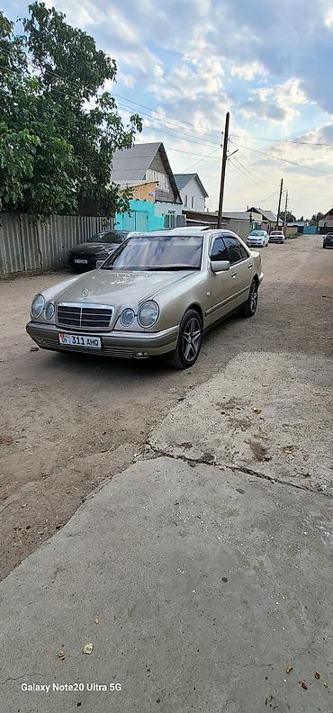 sprinter 4 4: Mercedes-Benz E-Class: 1996 г., 2.3 л, Механика, Бензин, Седан — 4