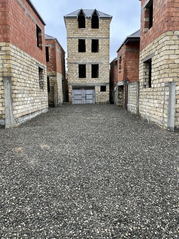 masazirda bina evleri kreditle: 4 otaqlı, 100 kv. m, Təmirsiz
