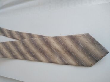 levis 501 farmerke original novo goran beograd: Hugo Boss, original, kravate 100% svila, bez mane