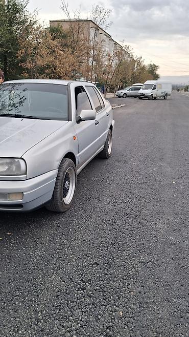 фолськсваген венто: Volkswagen Vento: 1996 г., 1.8 л, Механика, Бензин, Седан — 5