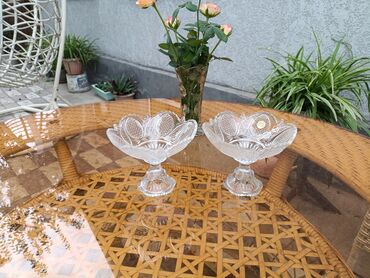 цена советских елочных игрушек: Вазочки стеклянные на ножках советские конфетницы. Цена за одну