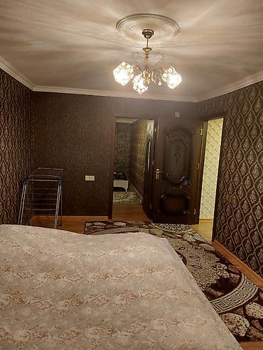 kira: 3 otaqlı mənzil – tam mebellidir - Plan: geniş dəhliz, qonaq otağı — 3