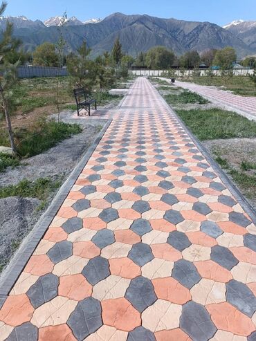 Тротуарные бордюры: Тротуарный бордюр, ЖБИ (Железобетонный), Другие особенности, 100 — 11