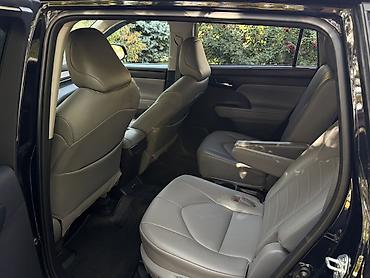Toyota: Toyota Highlander: 2021 г., 2.5 л, Автомат, Гибрид, Внедорожник — 13