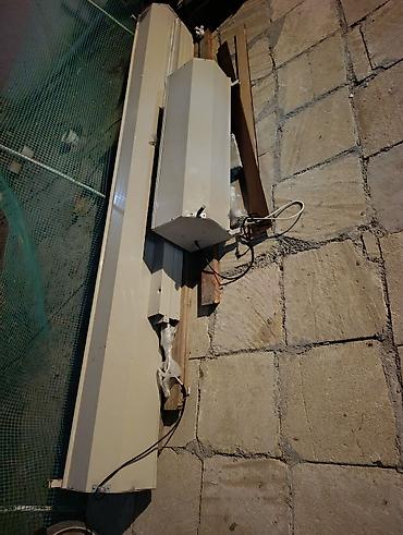 19 lt su: Elektrikli avtomatik qapı sistemi üçün mexanizm və rels komplekti — 1