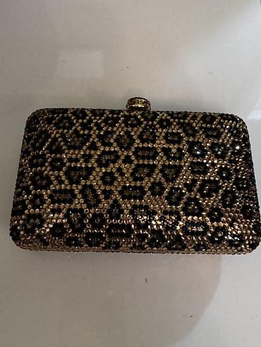 converse canta: Vakko gecə çantası – daşlı clutch
Svaroviski dawli 120 manat — 3