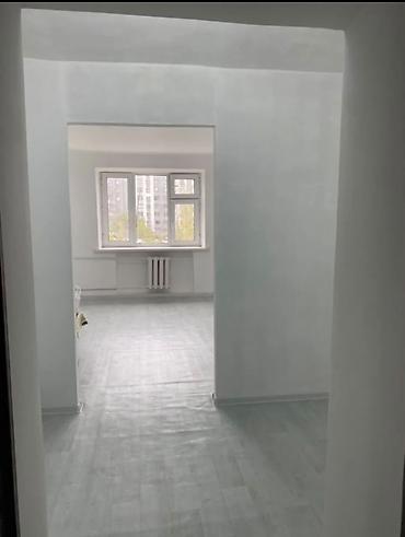 ansari bishkek: 🏡 Продаётся светлая студия в районе парка Ата-Тюрк! 📍 г. Бишкек, ул — 1