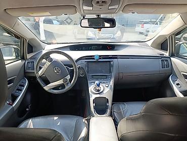 кел кел: Toyota Prius: 2011 г., 1.8 л, Робот, Гибрид, Лифтбек — 10