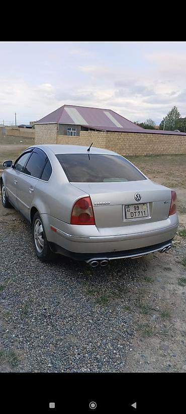 megane disk: Volkswagen Passat: 1.8 l | 2004 il Sedan — 4