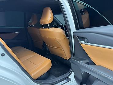 спойлер на камри 55: Toyota Camry: 2024 г., Гибрид, Седан — 8