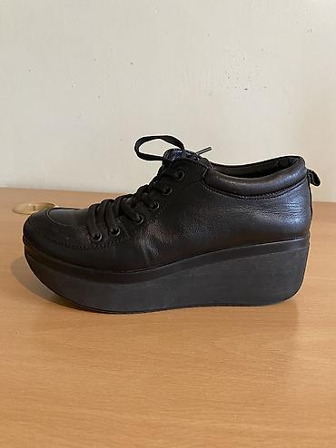 Qadın ayaqqabıları: Ölçü: 38, rəng - Qara, İşlənmiş — 3