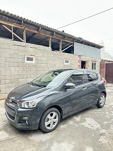 Chevrolet: Chevrolet Spark: 2017 г., 1 л, Автомат, Бензин, Хэтчбэк — 2