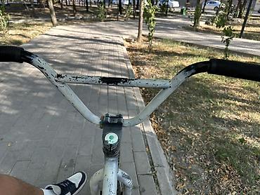 format velosiped: BMX велосипед для трюков и городского катания. Торг есть в комплекте — 10