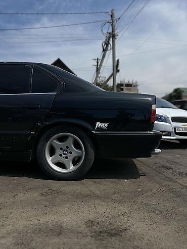 е34 широкий: BMW 5 series: 1991 г., 2.5 л, Механика, Седан — 3