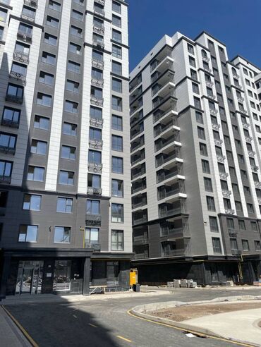 продажа квартир в городе токмок: 3 бөлмө, 108 кв. м, Элитка, 10 кабат, ПСО (өзү оңдоп түзөтүп бүтүү үчүн)