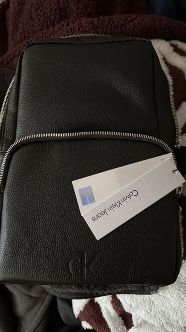 сумка из питона: Барсетка Calvin Klein Стильный компактный формат для повседневного