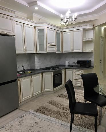 Продажа квартир: 2 комнаты, 76 м², ул. Московская / Манаса (Белинка) Элитка, 13 этаж, Евроремонт — 1
