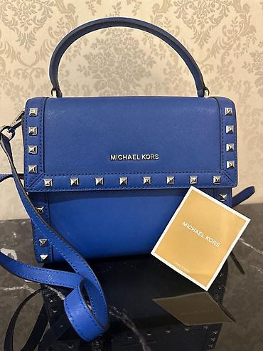 Çantalar: Michael Kors qadın çantası – mavi rəngdə, Saffiano teksturalı dəriyə — 1