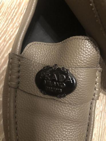 Личные вещи: Prada Milano kişilər üçün loafer ayaqqabıları - Model: Klasik — 1