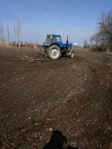 работа в бишкеке с ежедневной зарплатой: Требуется рабочие 2 молодых человека. Работа в огороде разная