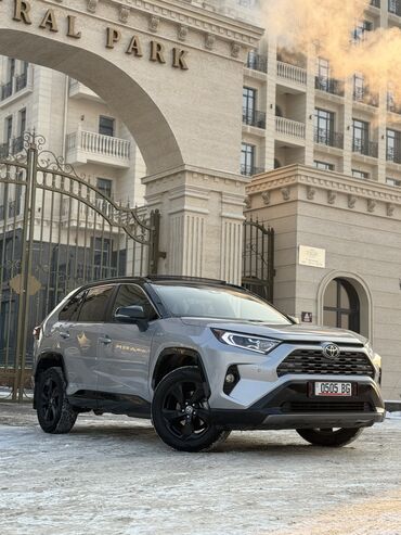 Toyota: Toyota RAV4: 2020 г., 2.5 л, Вариатор, Гибрид, Кроссовер