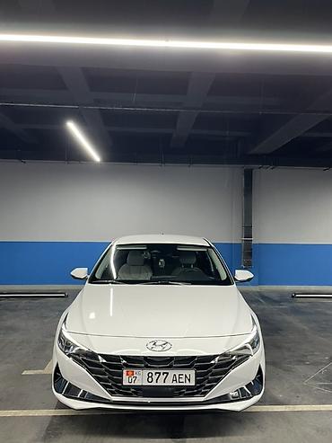 Hyundai Elantra: 2020 г., 1.6 л, Автомат, Бензин, Седан