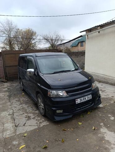 машина ист: Honda Stepwgn: 2005 г., 2.4 л, Автомат, Бензин, Минивэн