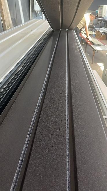 Водосточные желоба: Профнастил, жыгач, арматура жана строй материалдардын бардык түрлөрү — 29