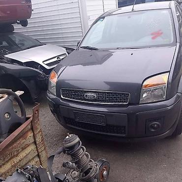 tepih crni: VEZNI LIM ZA FORD FUSION OD 2004. DO 2009. GOD. | Polovni delovi za — 3