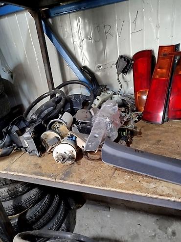 Крылья и комплектующие: Мазда Приемаси запчасти привозные .из Европы .маторы — 24