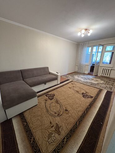 отдых исык куль: 1 бөлмө, 32 кв. м, 104-серия, 2 кабат, Эски ремонт