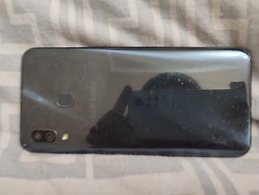 часы 4g: Samsung Galaxy A40, Б/у, 32 ГБ, цвет - Синий, 1 SIM — 2