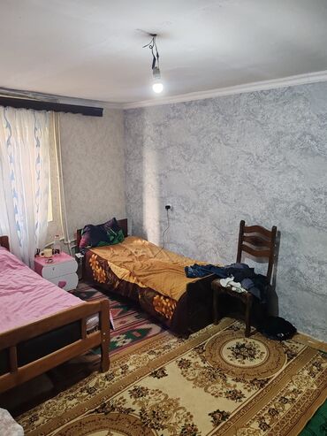 Həyət evləri və villaların satışı: Suraxanı 7 otaqlı, 254 kv. m, Orta təmir — 10