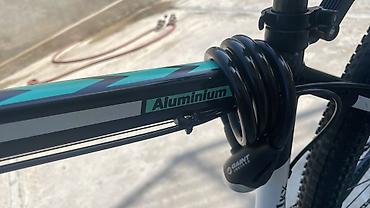 wolf bicycle: .Salam temiz alminumdu almaniyanadan getizdirilib.cantasi açarida — 2