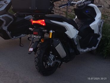 Скутеры: Макси-скутер 200 куб. см, Бензин, Новый — 15