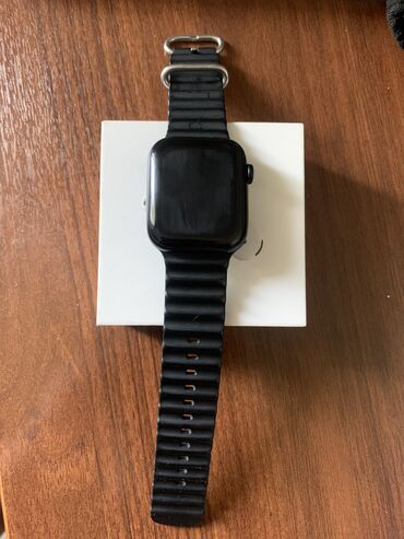 Смарт-часы: Продаю Apple Watch SE 2 (44mm), тёмно-синий Состояние отличное, всё