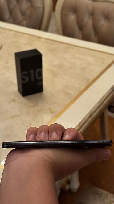 quba ikinci el: Samsung Galaxy S10e, 128 GB, rəng - Qara, Düyməli, Sensor, Barmaq izi — 7