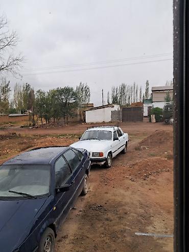 салон машины: ГАЗ 3110 Volga: 1998 г., 2.4 л, Механика, Бензин, Седан — 6