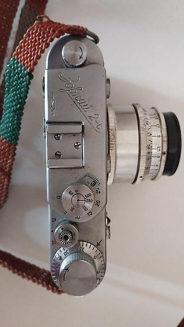 Foto və videokameralar: Sovet istehsalı foto böyüdücü və film fotoaparatı dəsti Tərkib: - — 7