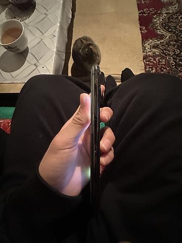 Apple iPhone: IPhone 11 Pro, Б/у, 64 ГБ, Space Gray, Чехол, 75 % — 3