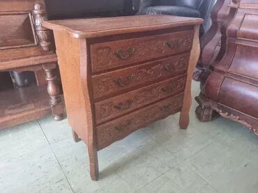 Stilske komode: Komoda u odlicnom stanju. Visina 65cm Sirina65cm Dubina 35cm na lalafo.rs — 11 Stilske komode: Komoda u odlicnom stanju. Visina 65cm Sirina65cm Dubina 35cm — 11