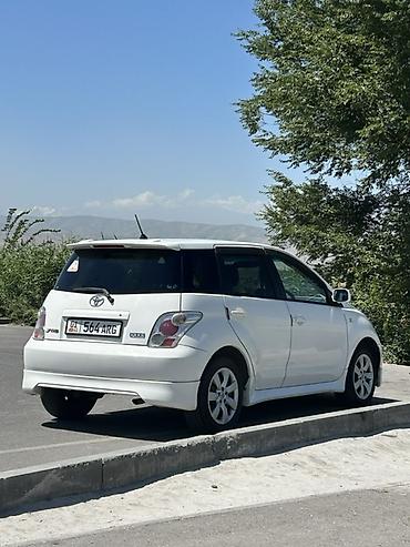 g comp: Toyota Ist: 2003 г., 1.3 л, Автомат, Бензин, Хэтчбэк — 4