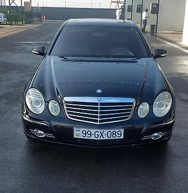 mercedes e 300: Mercedes-Benz E-Class: 3.2 l | 2003 il Sedan — 2