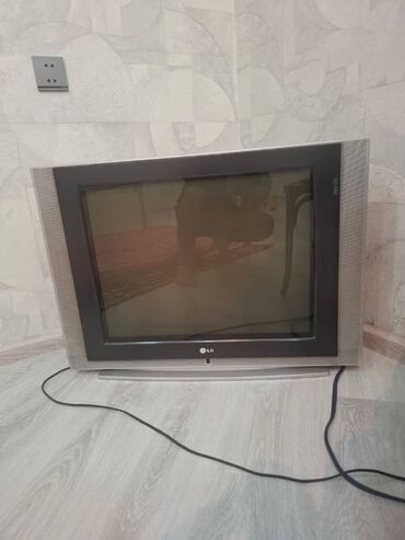 Divan və kreslo dəstləri: İşlənmiş, Divan, 2 kreslo, Divan, Jurnal masası, Bazalı, Açılan -da lalafo.az — 12 Divan və kreslo dəstləri: İşlənmiş, Divan, 2 kreslo, Divan, Jurnal masası, Bazalı, Açılan — 12