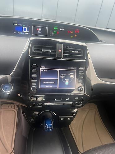 тойота приус 2018 цена бишкек: Toyota Prius: 2020 г., 1.8 л, Вариатор, Гибрид, Лифтбек — 10