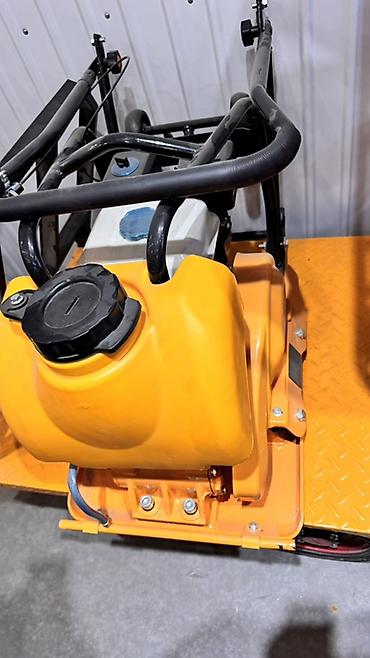 Виброплита (Plate Compactor) модель C90 Назначение: - Уплотнение