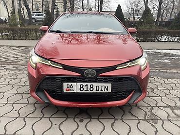 Toyota: Toyota Corolla: 2019 г., 2 л, Вариатор, Бензин, Хэтчбэк — 1