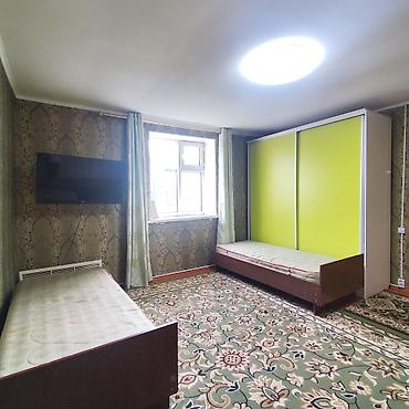 Продажа коттеджей и домов: 🔥 ҮЙ + ДАЯР БИЗНЕС САТЫЛАТ! 📍 Нарын, центр (Торобаев 14) 🏠 4 бөлмө — 4