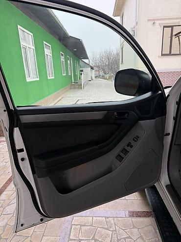 Toyota: Toyota 4Runner: 2004 г., 4 л, Автомат, Бензин, Внедорожник — 7