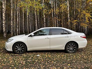 corolla 2018: Toyota Camry: 2016 г., 2.5 л, Автомат, Бензин, Седан — 2